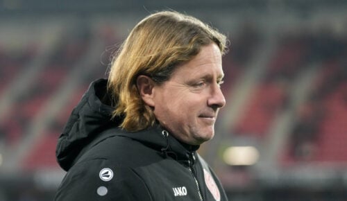 Bo Henriksen har forladt Mainz efter en turbulent periode i denne sæson. Den danske cheftræner får nu igen stor opmærksomhed.
