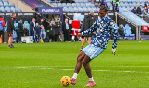 Superligaen har rådet over mange store angribere, der optræder på de største europæiske scener i dag. Nu rammer en vild historie forsiderne.