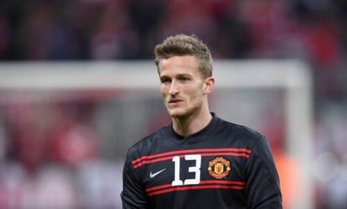 Det er blevet den 3. december, hvor Anders Lindegaard gemmer sig bag lågen. Læs portrættet af den tidligere Manchester United-keeper.