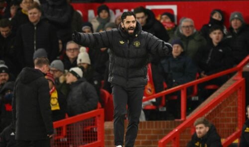 Manchester United er fortsat på jagt efter en ny cheftræner efter fyringen af Rúben Amorim. Nu er der store nyheder.