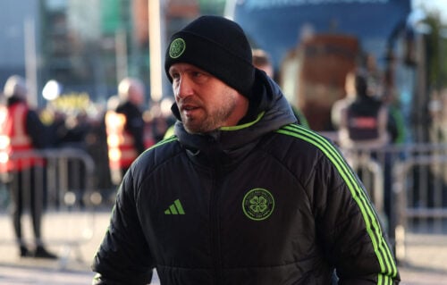 Kasper Schmeichel står for skud.