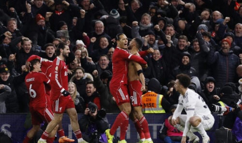 Formsvingende Liverpool kommer til at træffe en altafgørende beslutning af stor karakter i løbet af vinterens transfervindue.