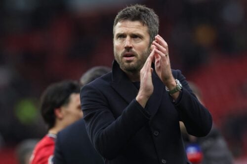 Michael Carrick kan blive sat af hos Manchester United.