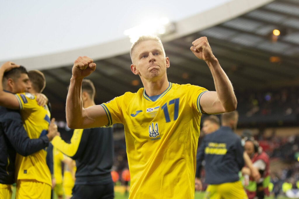 Zinchenko skifter til Ajax.
