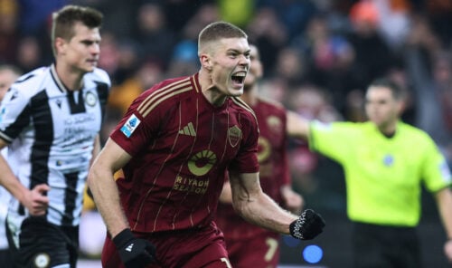 Artem Dovbyk skal se sig om efter en ny arbejdsgiver. Ukrainerens ophold i AS Roma nærme sig nemlig sin afslutning.