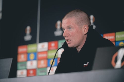 FCM går ind i januars transfervindue med flere spillere eftertragtet i både ind- og udland. Nu er en angriber på vej ud af døren.