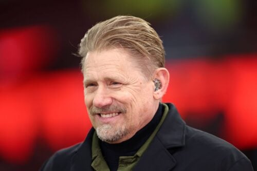 Peter Schmeichel er varm ved tanken.