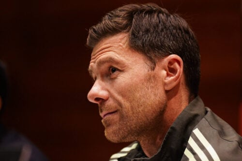 Rygterne om Xabi Alonso og Liverpool har igen taget fart. Nu skulle cheftræneren være klar til at skille sig af med en kæmpe stjerne.