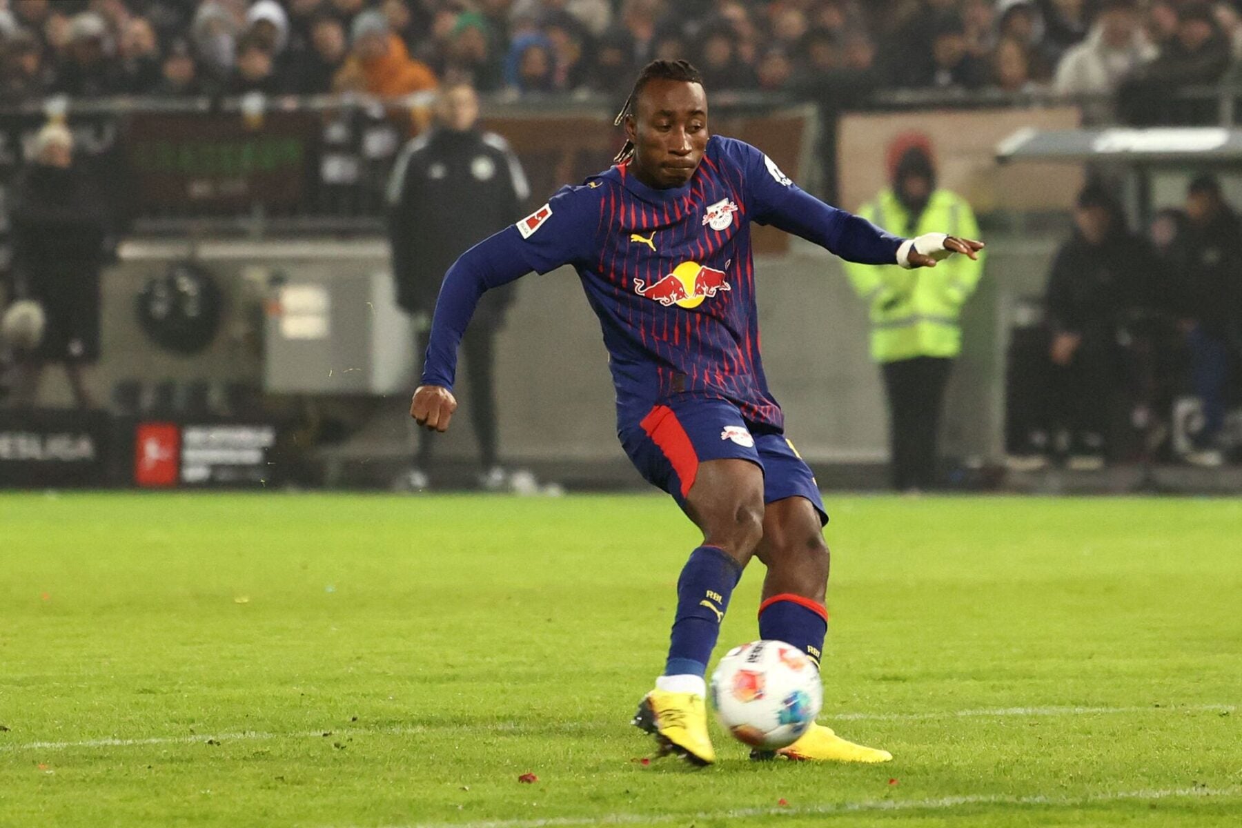 Nu har Yan Diomandé skrevet under med agentbureau.