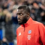Dayot Upamecano nærmer sig sine sidste måneder i Bayern München. Nu rammer en transferbombe medierne, der afslører fremtidsplanerne.