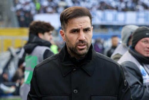 Cesc Fabregas er snart at finde i Premier League, hvis det står til Eden Hazard.