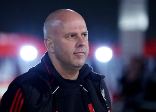 Liverpool overvejer til sommer at skifte Arne Slot ud og har fået flere store navne på radaren. Nu tager rygterne for alvor fart.