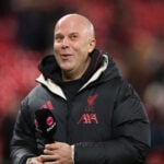 Chelsea var længe udset som klar favorit til at sikre sig en stjerne, der nu er på plads i Liverpool i stedet for. Nu gentager historien sig.