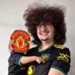 Frank Ilett venter spændt på aftenens kamp mellem West Ham og Manchester United.