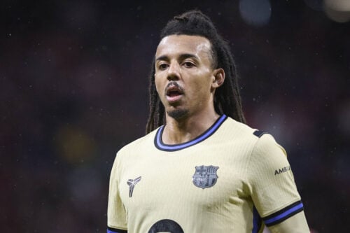 Liverpool har stort fokus på at styrke højreback-positionen - og øverst på ønskelisten står Jules Koundé fra FC Barcelona.