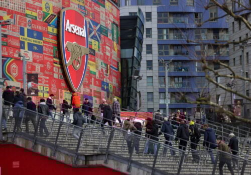 Arsenal oplyser, at legende er død.