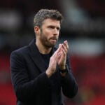 Manchester United er i dialog med hele to stjerner fra Newcastle, som de arbejder på at hente til Old Trafford denne sommer.