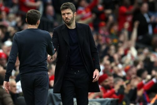 Manchester United er allerede i fuld gang med at planlægge sommerens transfervindue, hvor en større rokade på midtbanen lurer.