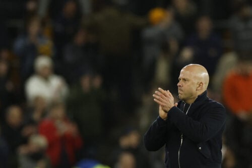 Liverpool fik et hårdt realitytjek, da holdet tirsdag aften måtte se sig slået 2-1 af bundproppen Wolverhampton på Molineux.