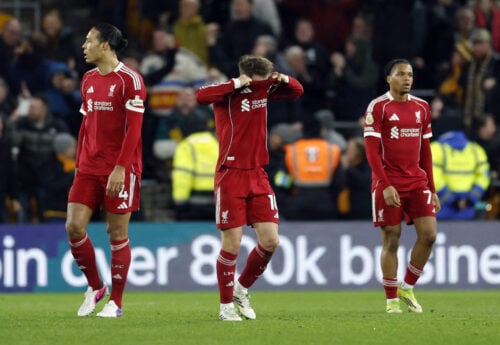 Liverpool led et smerteligt nederlag tirsdag aften mod bundproppen af Wolverhampton på Molineux Stadium. Flere stjerner dumpede.