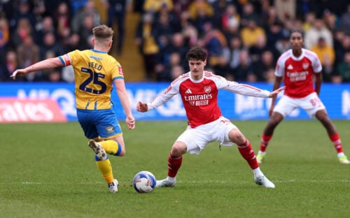 Christian Nørgaard startede inde for Arsenal lørdag eftermiddag, da FA Cuppens femte runde fandt sted på One Call Stadium mod Mansfield.