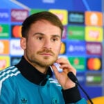 Alexis Mac Allister er blevet centrum for spekulationer i Liverpool, hvor flere af klubbens profiler tiltrækker interesse fra Real Madrid.