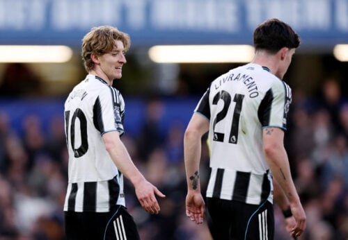 Anthony Gordon kan være på vej væk fra Newcastle, da flere storklubber følger englænderen meget tæt.