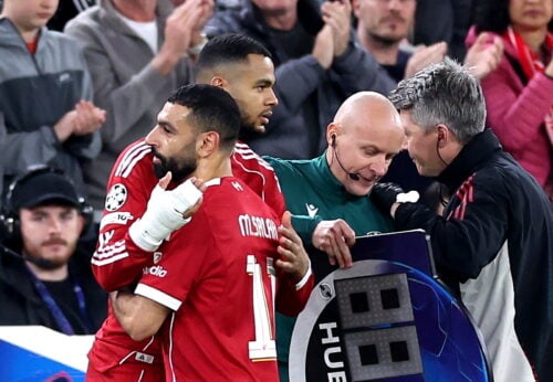 Arne Slot havde kniven for struben i forbindelse med Galatasaray-opgøret onsdag aften i Champions League, hvor Salah blev skadet.