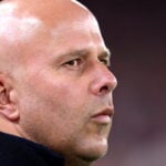 Fremtiden for Arne Slot i Liverpool er atter blevet genstand for intens spekulation efter en svingende sæson. Nu vil en anden klub have ham.