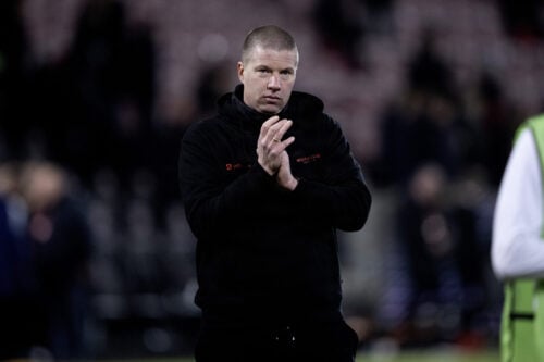 FCM var klar til at betale kassen for en stor profil i sommer, men handlen endte med at kollapse. Nu kan han hentes kvit og frit.