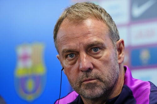 Manchester United kan stå foran en stor mulighed på transfermarkedet, hvor en profil fra FC Barcelona er kommet i spil frem mod sommeren.