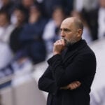 Tottenham er på intens jagt efter en ny cheftræner efter fyringen af Igor Tudor søndag. Nu er forhandlingerne i fuld gang.