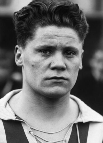 Poul Jensen blev født på denne dag i 1934. Her kan du læse fodboldhistoriker Michael Kjærbøls portræt af danskeren.