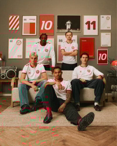 Landsholdet er kommet med en ny trøje.