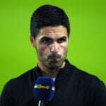 Kampen mellem Brighton og Arsenal vises ikke på lineært dansk TV.