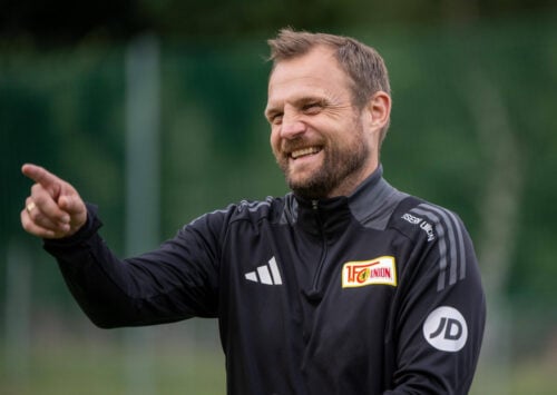 F.C. København har mandag officielt indsat Bo Svensson som cheftræner på en usædvanlig lang kontrakt frem til 2031.