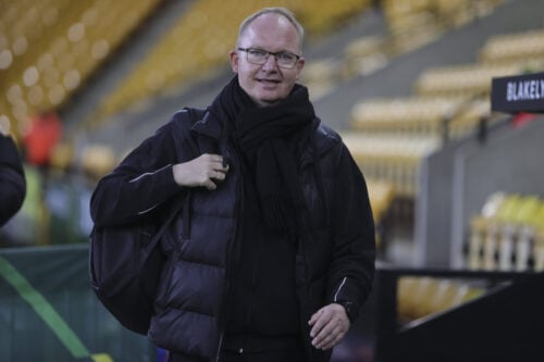Glen Riddersholm er i ekstase efter FC Midtjyllands meriterende sejr over Nottingham Forest i Europa Leagues første ottendedelsfinale.