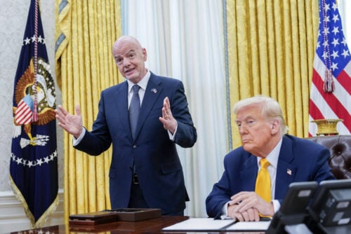 Deltagelsen ved VM i 2026 kan være i fare for et landshold, der allerede er kvalificeret. Nu kommer sportsministeren med markant udmelding.