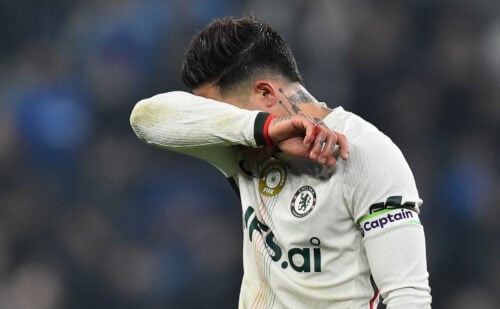 Enzo Fernández er angiveligt blevet smidt på porten.