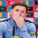 Elliot Anderson har droppet Manchester United.