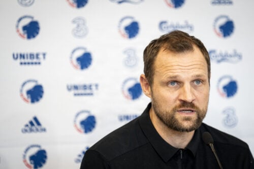 Det er nu en kendsgerning, at en spiller siger farvel til FCK. Det sker før Bo Svenssons debutkamp mod Silkeborg i 3F Superligaen.