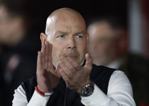 Det danske herrelandshold under ledelse af Brian Riemer befinder sig i en brydningstid, mens den perfekte afløser nu dukker op.