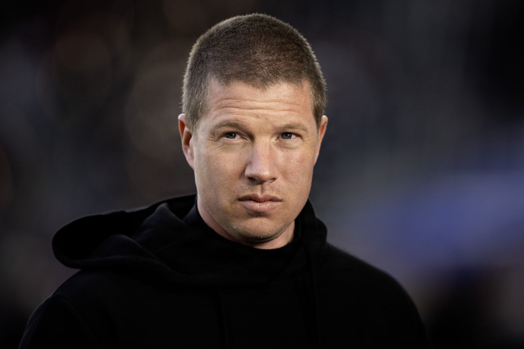 Der har ikke været meget at råbe hurra for på det seneste, hvis man hedder Mike Tullberg. Nu forholder han sig til en ny trænerfyring.