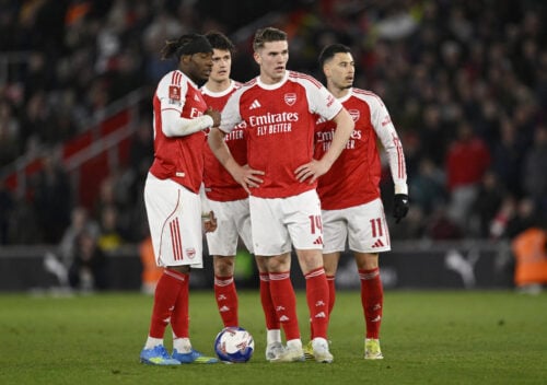 Mikel Artetas formstærke Arsenal-mandskab led et smerteligt knæk i lørdagens FA Cup-kvartfinale mod Southampton.