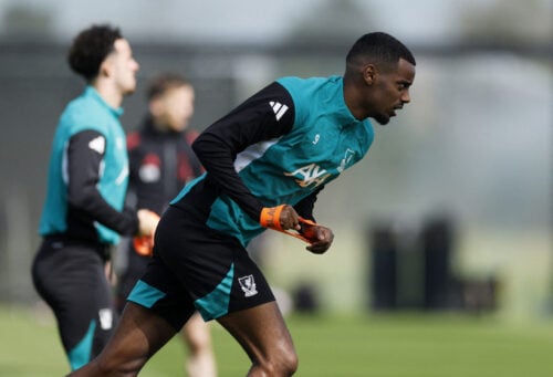 Alexander Isak er back in business.