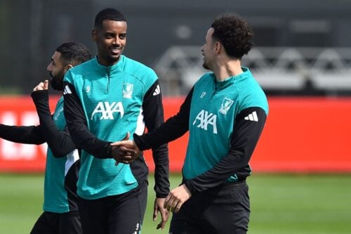 Liverpool står over for en svær opgave, når de i aften gæster Paris Saint-Germain i Champions League på Parc des Princes.