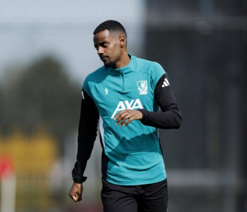 Alexander Isak er tilbage for Liverpool.