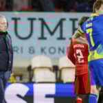 Krisen i Brøndby er ikke længere til diskussion - den er direkte målbar. Derfor bør klubben nu skifte Steve Cooper ud med en ny træner.