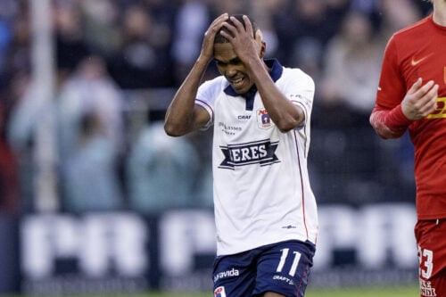 Fokus er rettet mod mandagens topbrag i 3F Superligaen, hvor Gift Links og AGF kan udbygge føringen til syv point med en sejr over FCM.