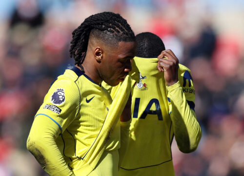 En bookmaker er ikke i tvivl. Tottenham er favorit til at rykke ud af Premier League sammen med Burnley og Wolverhampton.